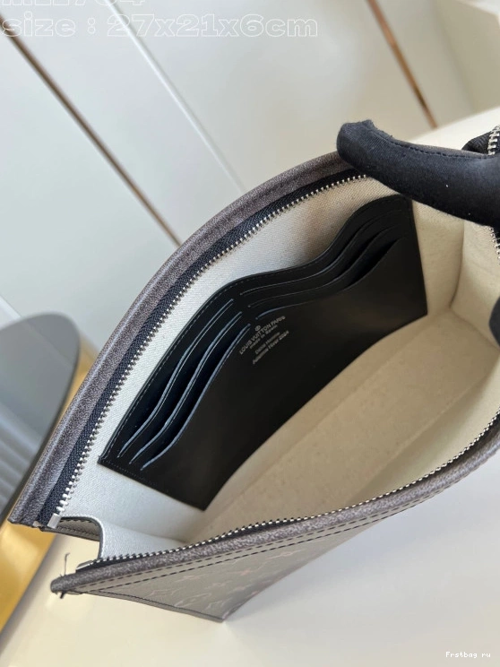First bag ru VOYAGE-27*21*6CM LOUIS POCHETTE VUITTON 0816